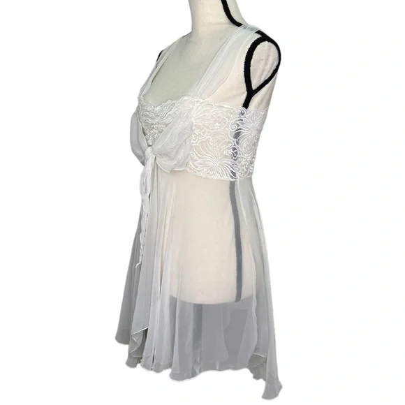 VINTAGE Victoria’s Secret Sheer Babydoll - Picture 6 of 10